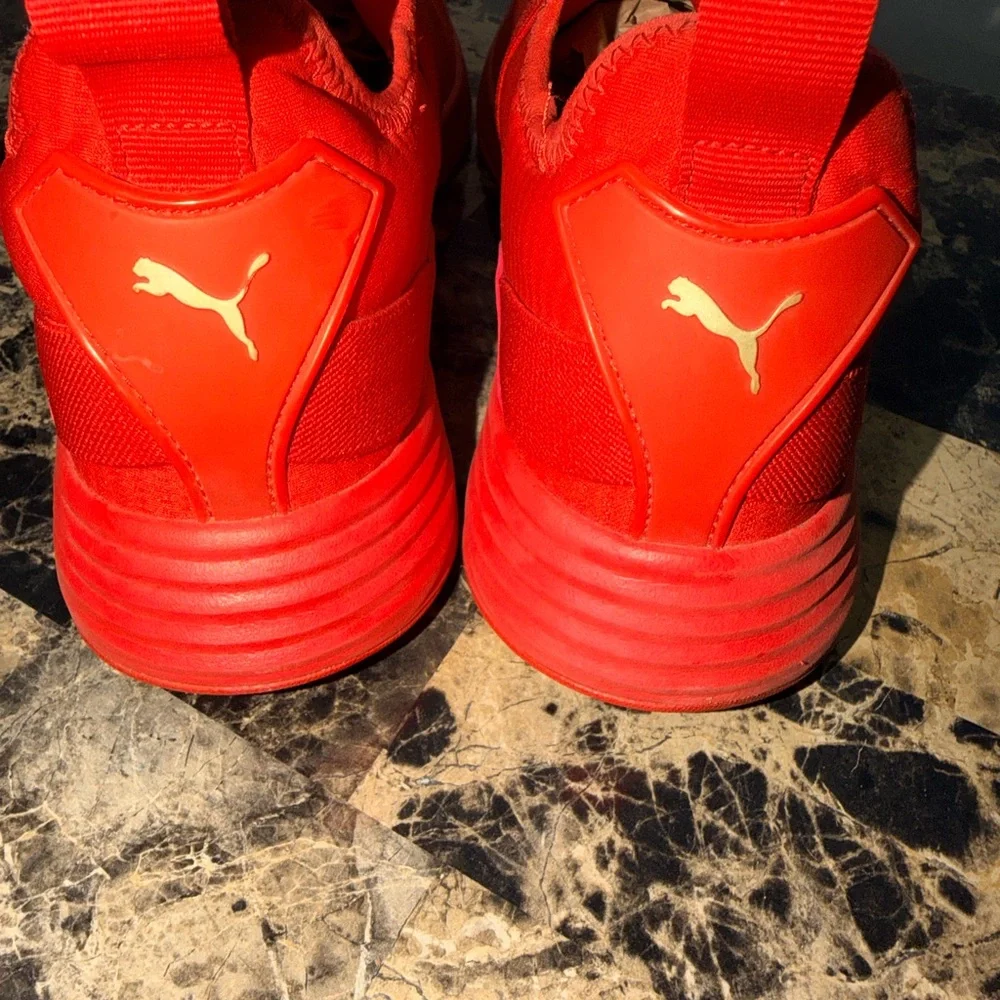 Puma Bold Red Slip-On Sneakers Womens 8.5 - Picture 5 of 5